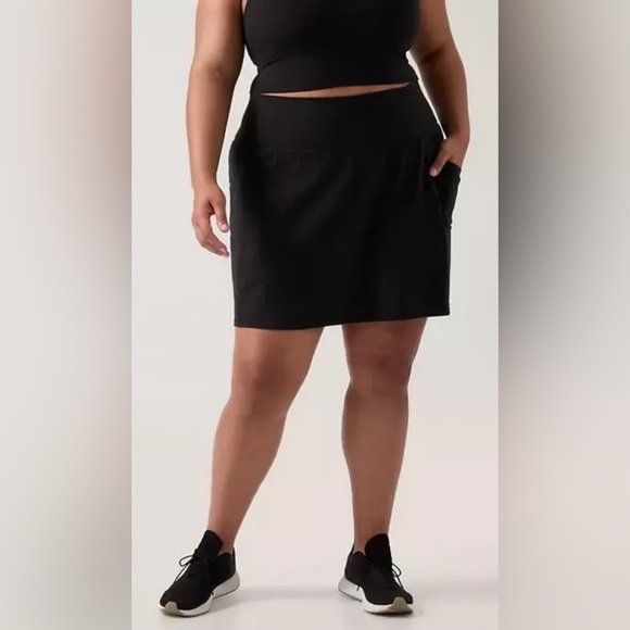 ATHLETA‎ SALUTATION STASH HIGH RISE 161/2 SKORT CRANBERRY RED 1X - Picture 1 of 12